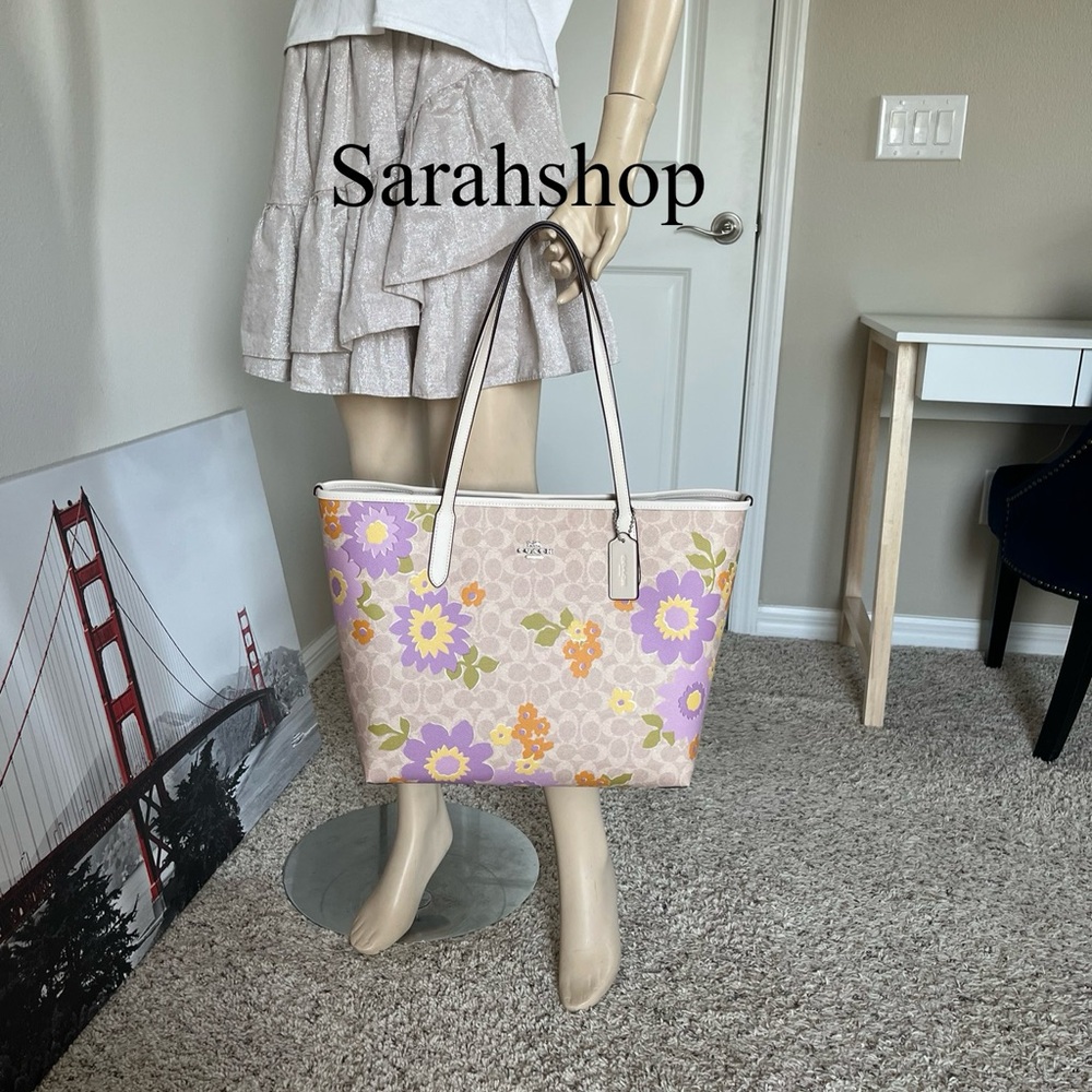 ✅Coach City Tote In Signature Floral - Picture 8 of 13